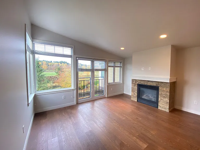 Villas at Woodinville — Photo 27