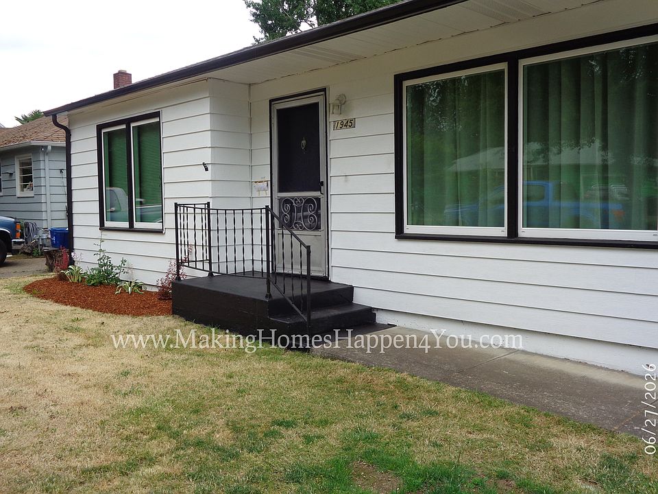 1st image of 1945 23rd St NE