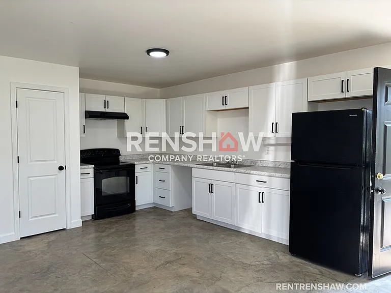 315 Glencoe Rd — Photo 8
