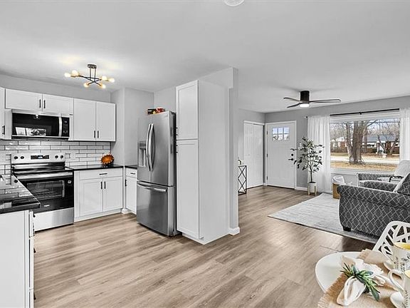 5th image of 3440 Randleman Rd