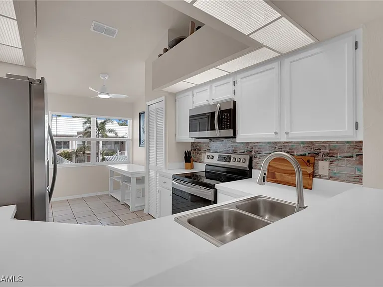 3921 Leeward Passage Ct #203 — Photo 7