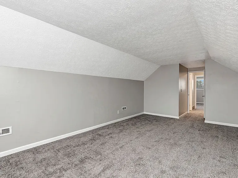 4918 Neptune Ln — Photo 28
