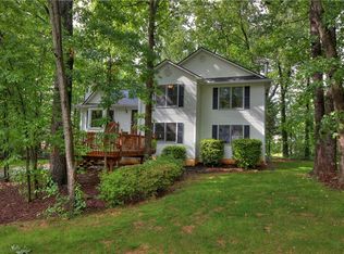 425 Woodfern Ct, Canton, GA 30115