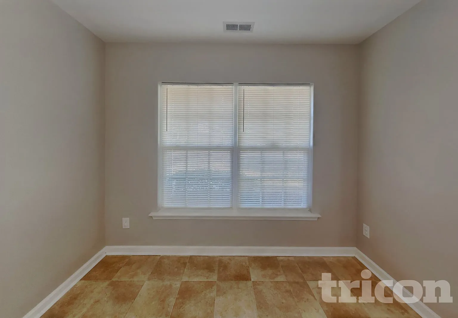 910 Statler Drive Durham NC — Photo 3