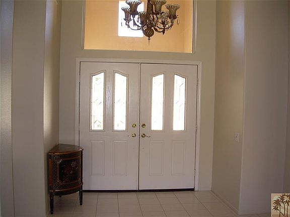 4th image of 78578 Pleasant Dr