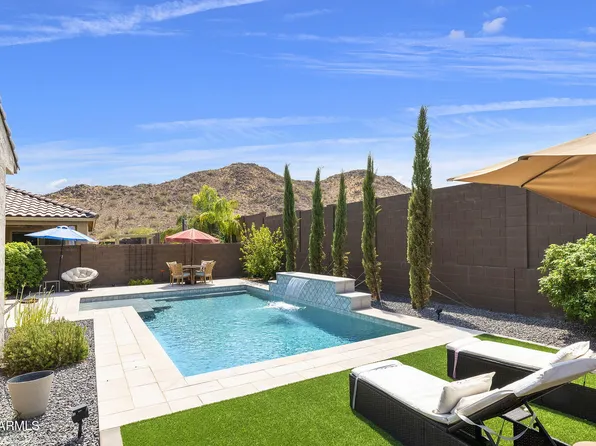 1841 W FAWN Way, San Tan Valley, AZ 85144