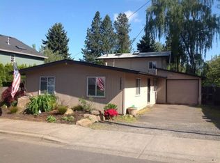 15953 SW Division St, Sherwood, OR 97140