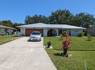 2271 SE Shelter Dr, Port Saint Lucie, FL 34952
