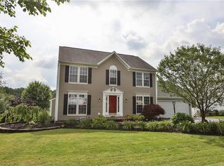 74 Winchester Dr, Fairport, NY 14450