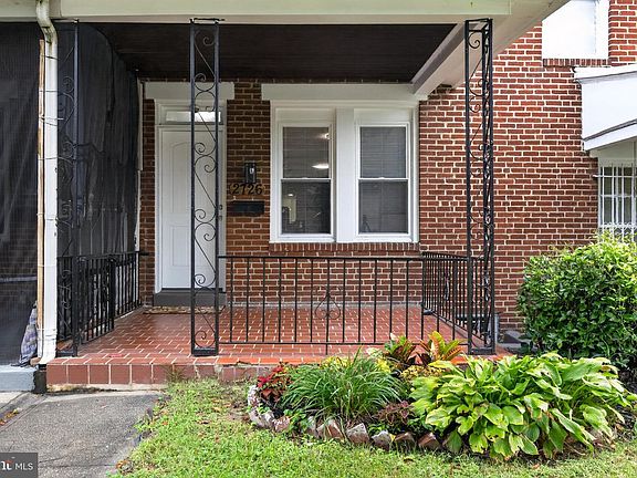 3rd image of 2726 Ellicott Dr