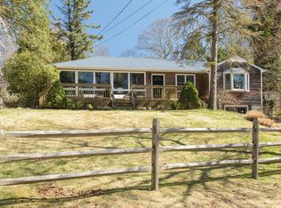 6 Fern Rd, Southampton, NY 11968