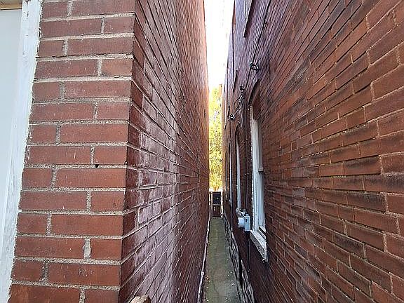 5th image of 3230 Ohio Ave