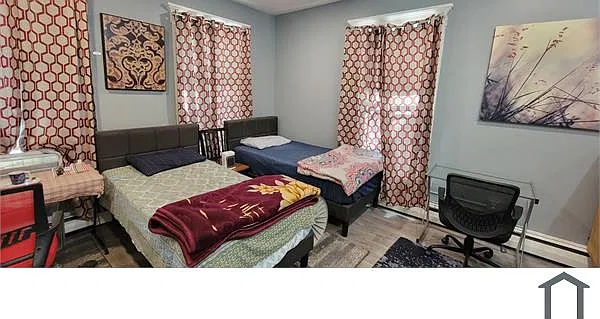 4 bed, $1,040 — Photo 3