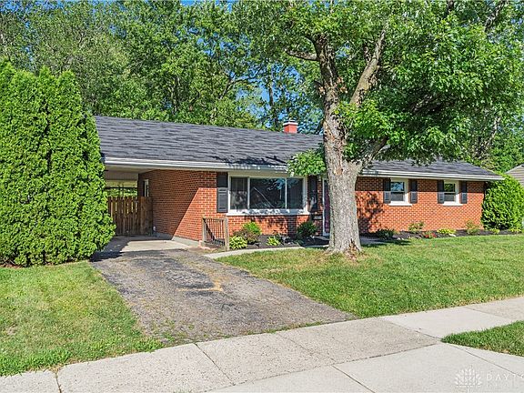 3rd image of 2808 Comanche Dr