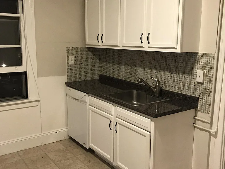 217 S Highland St #2 — Photo 2