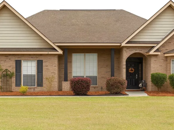 4249 Winners Gait Cir, Pace, FL 32571