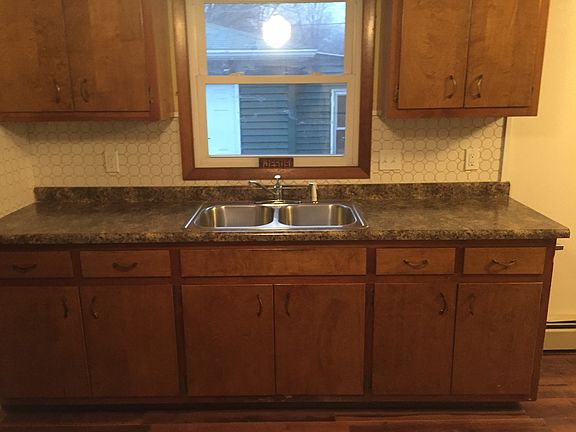 Kitchen Sink 