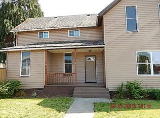 305 E Church St, Mount Angel, OR 97362