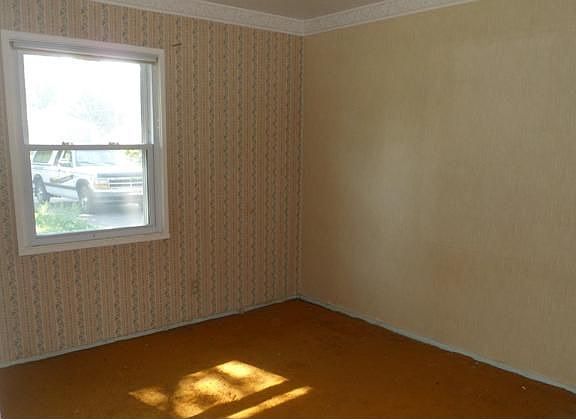 4th image of 9913 Ponder Ln