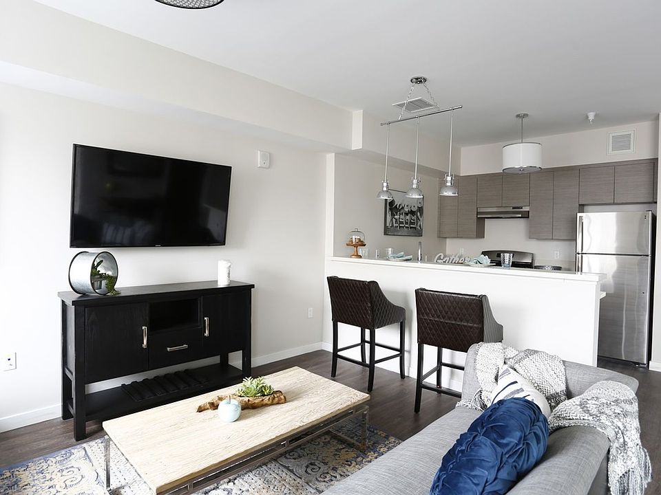 1st image of 11011 W Otsego St #409