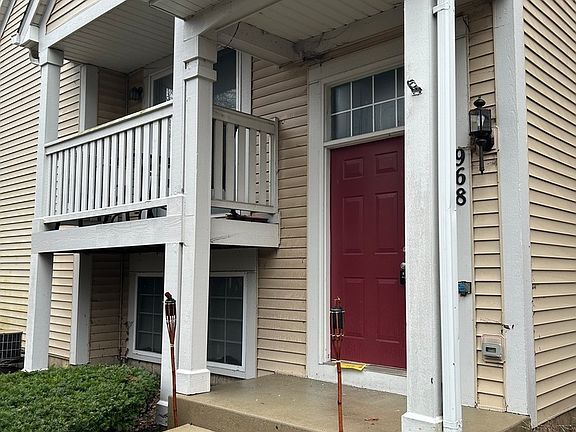 3rd image of 968 S Darla Ct