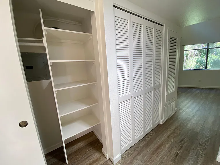 5736 Lauretta St #11 — Photo 12