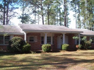 33 Dogwood Ext, Jesup, GA 31545