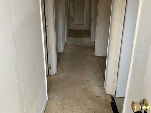 4th image of 144 Oklahoma Dr