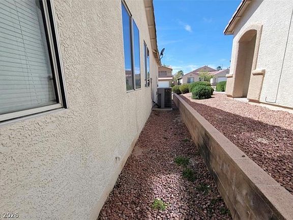 4th image of 6420 Indian Peak Ct