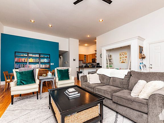 2nd image of 3013 N Ashland Ave #4