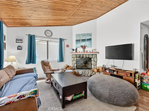 3912 Oakdale Dr, Frazier Park, CA 93225