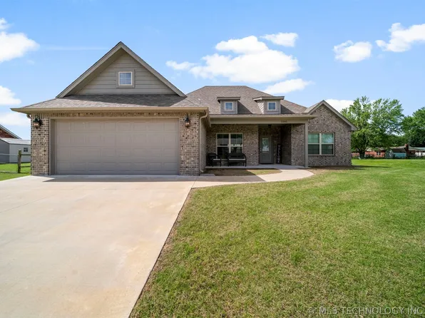 1200 SE 14th St, Pryor, OK 74361
