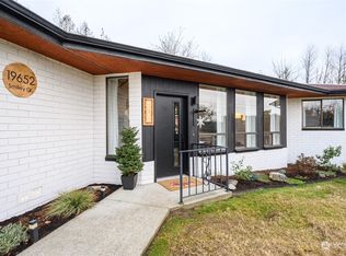 19652 Smiley Dr, Mount Vernon, WA 98274