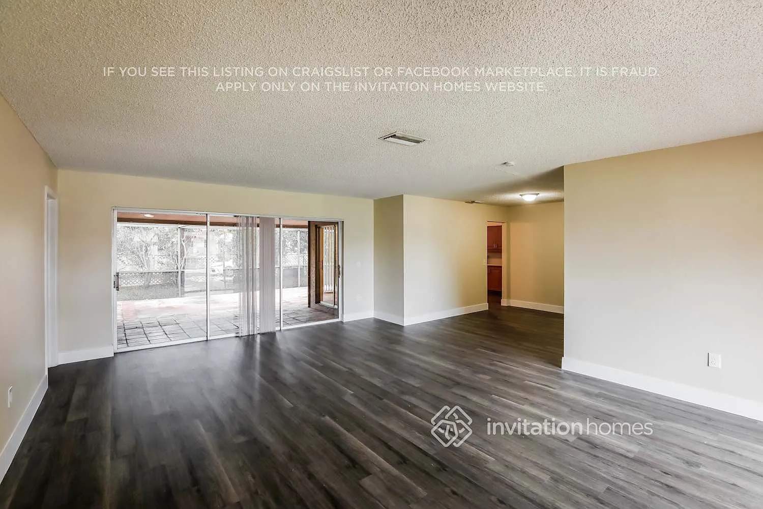11860 NW 29th Pl Sunrise, FL 33323 — Photo 3