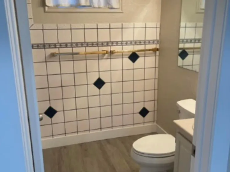 1109 N Jackson St — Photo 12