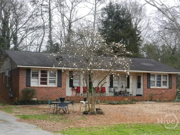 135 Springtree Rd #B, Athens, GA 30605