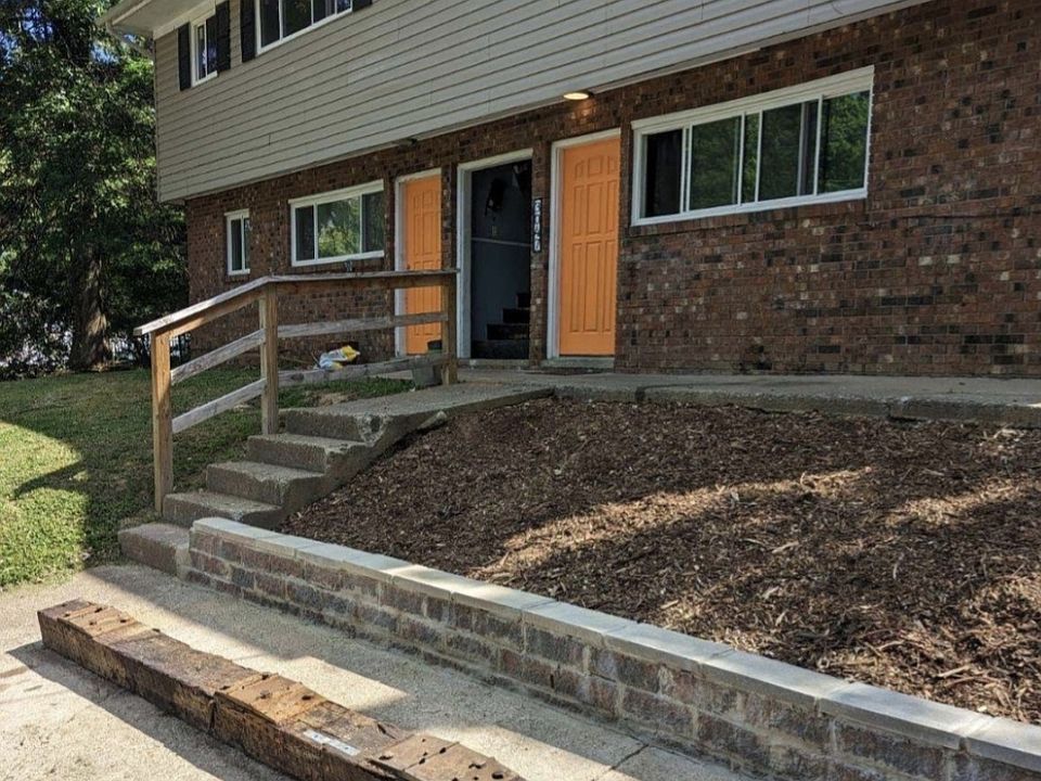 1st image of 3047 Simpson Rd #1