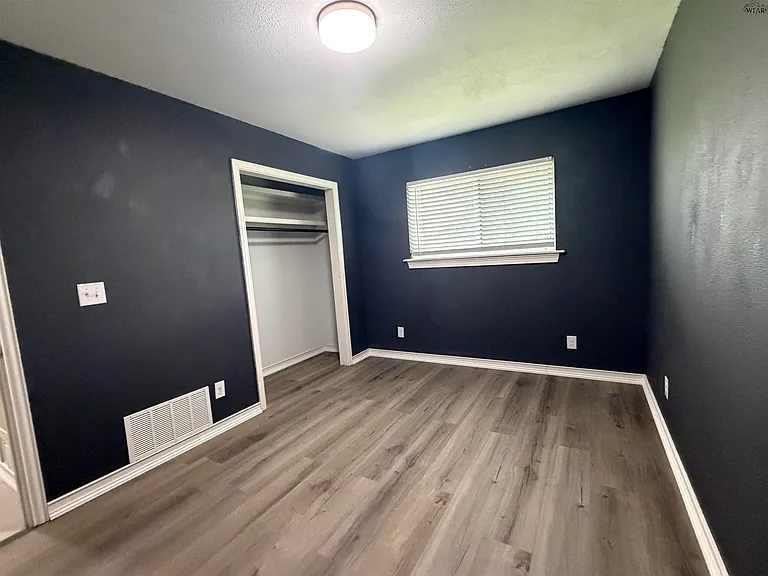 4721 Cypress Ave — Photo 17