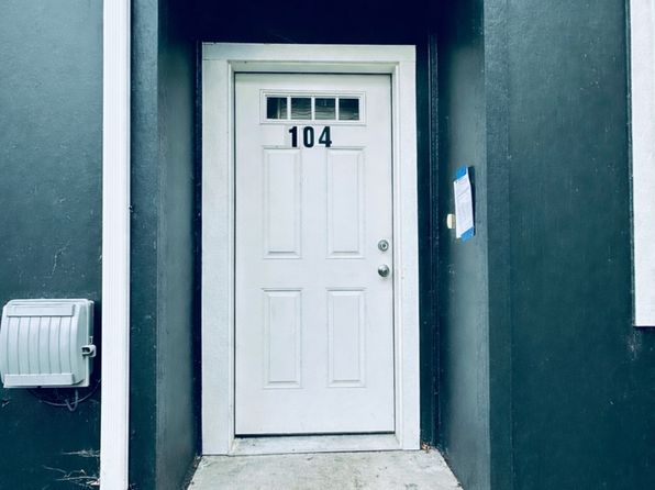 2603 SW Pickford St Unit 104