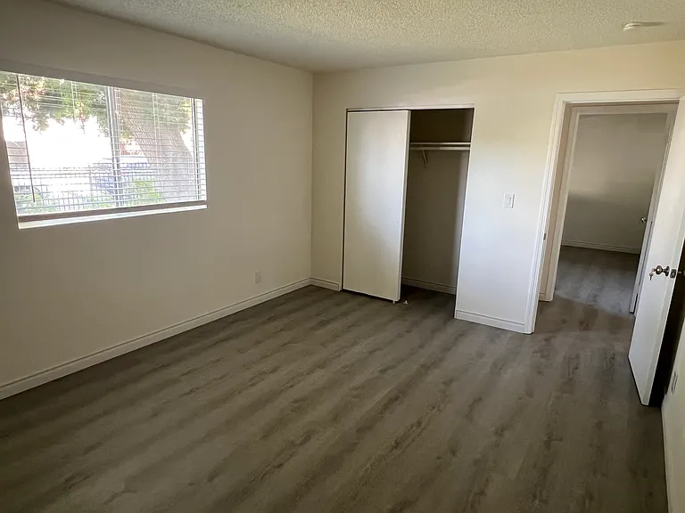 662 N Gordon St #A — Photo 12