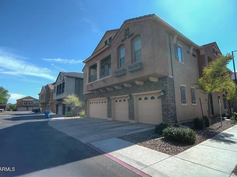 1350 S Greenfield Rd #2047 — Photo 2