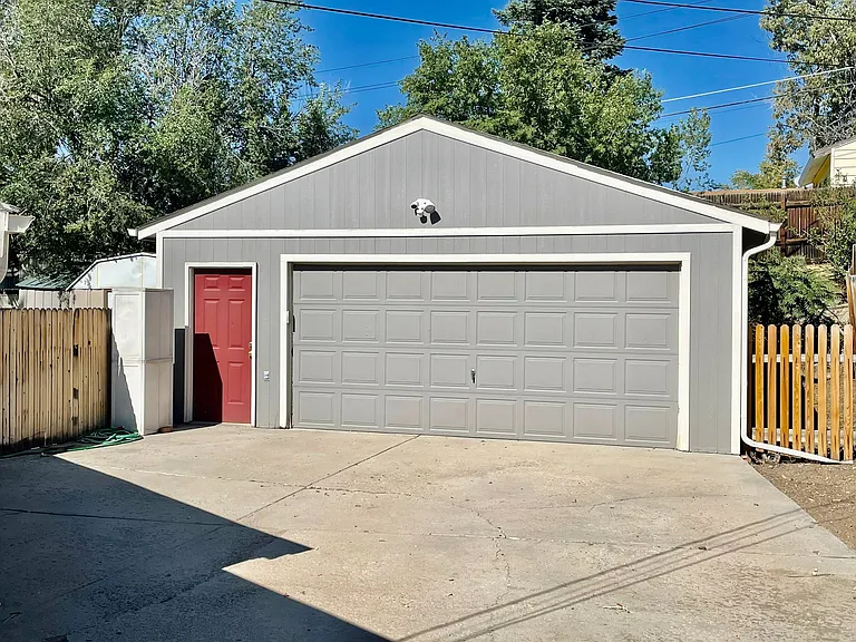 4 car garage