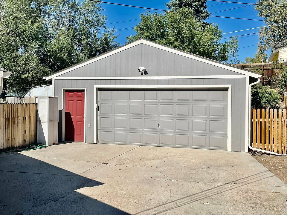 4 car garage