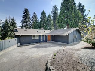 12821 SE 25th Pl, Bellevue, WA 98005