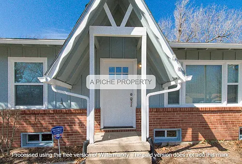 1343 N Woodlawn Blvd Photo 1
