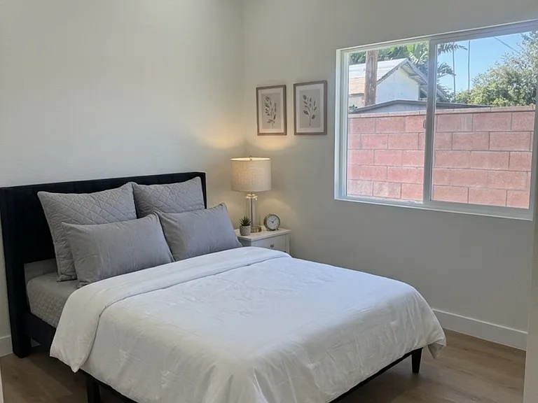 11131 Faye Ave #B — Photo 2