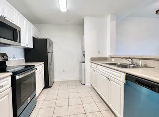 1203 Town Center Dr APT 415, Jupiter, FL 33458