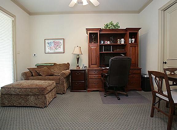 3rd image of 3001 Crooked Stick Dr