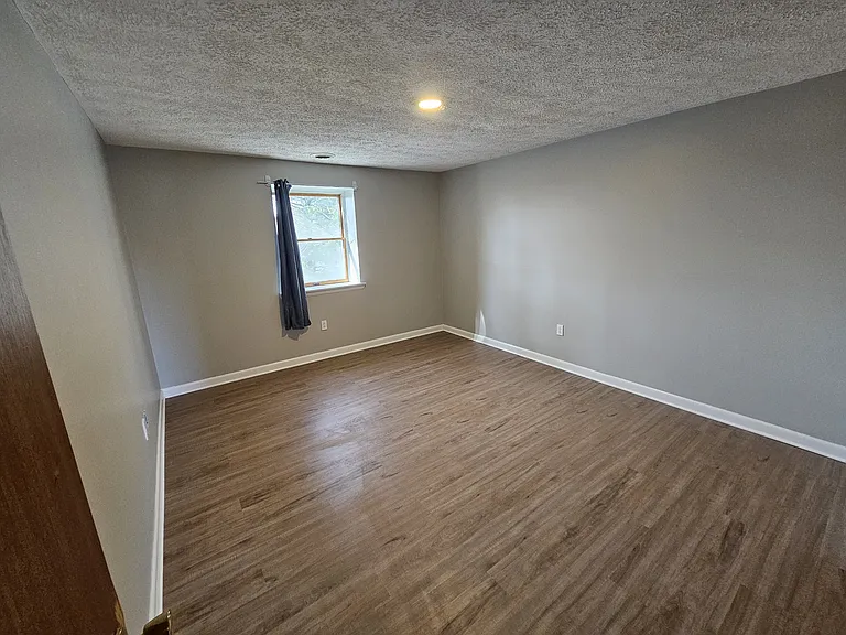 1007 Trimble Rd #A — Photo 9