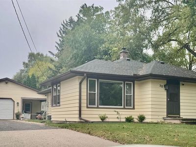 203 West Tomlinson Street, Poynette, WI, 53955